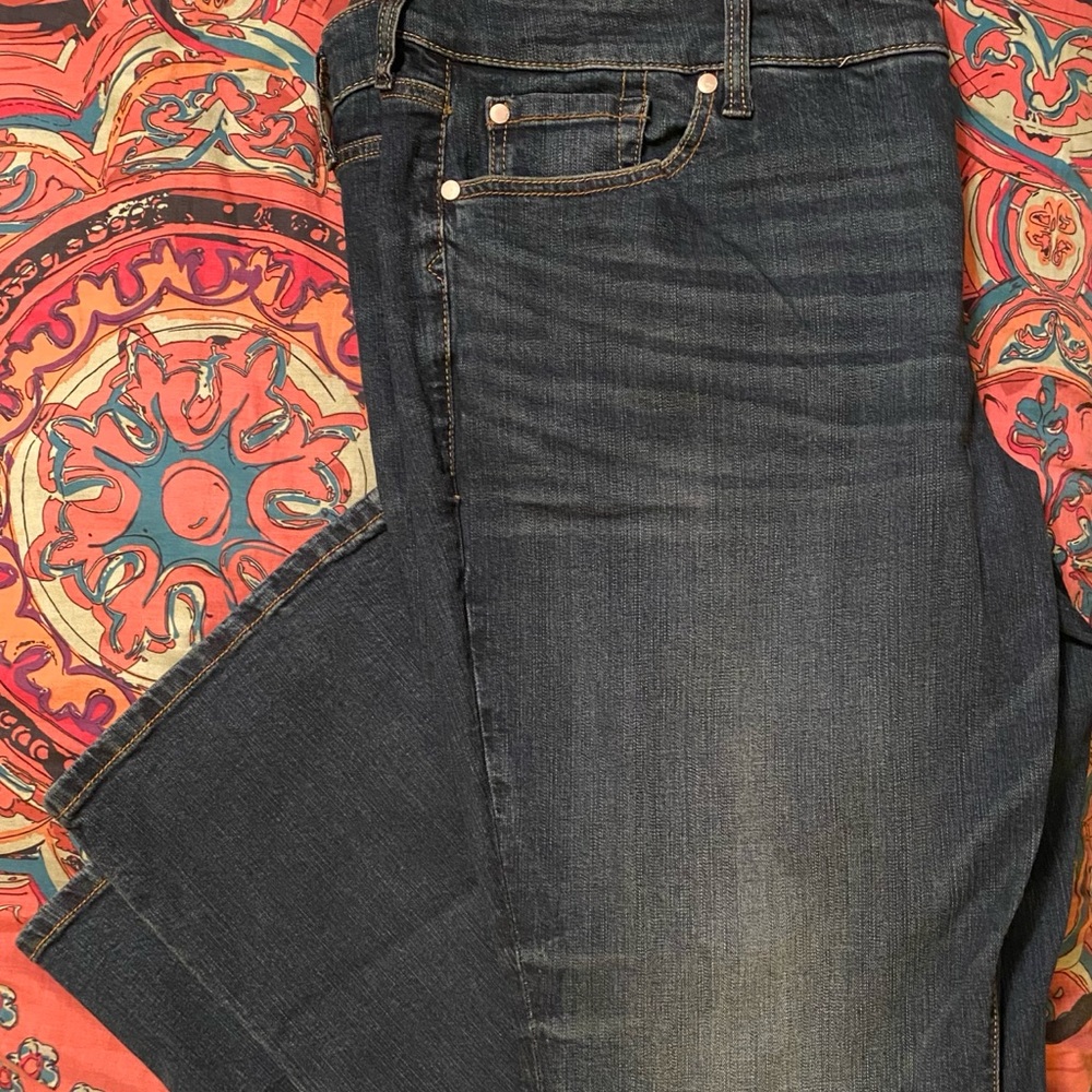 NWT Sz 20 slim boot cut Torrid jeans